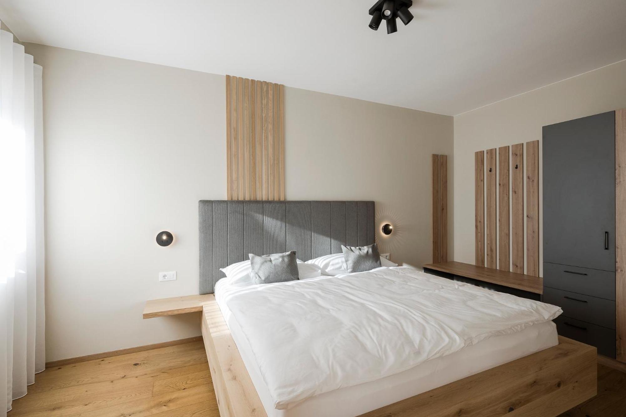 Boutique Hotel Wiesenhof - Adults Only Lana Exteriör bild